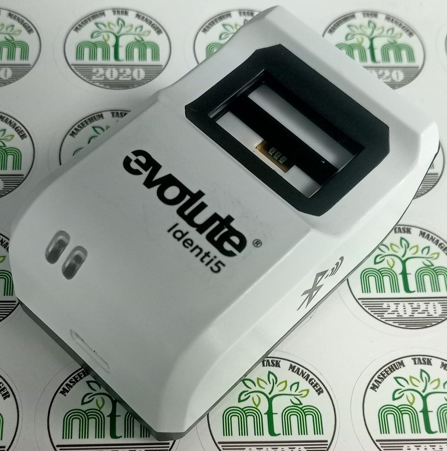 L1 Evolute Identi5 Bluetooth Biometric Identification Device